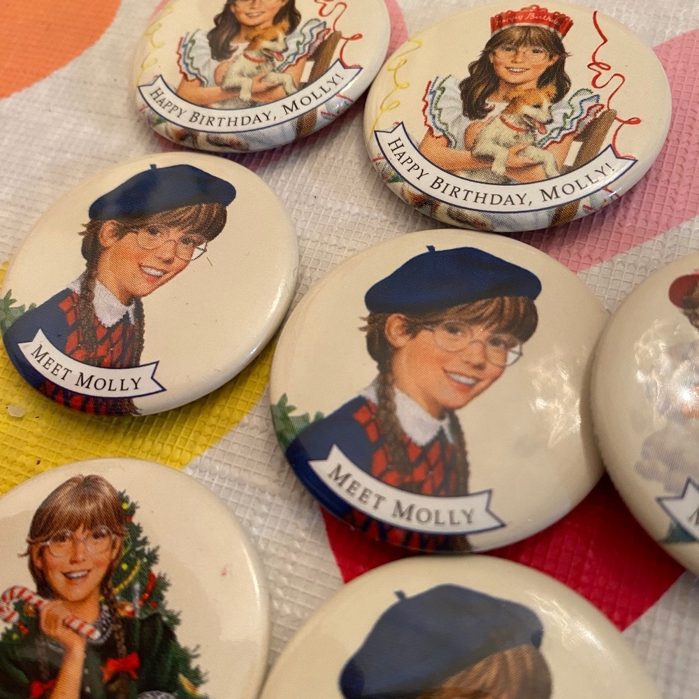 90s Molly American Girls Collection Pleasant Co Buttons/PinsKit Molly Josefina